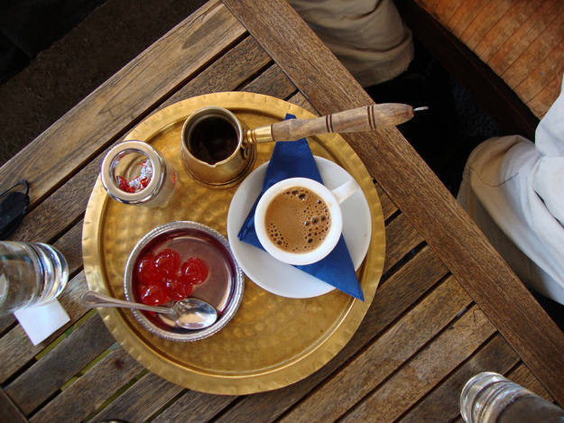 https://www.fantasytravelofgreece.com/sites/default/files/blog/greece-coffee-culture/greek-coffee-sweet-traditional-06.jpg